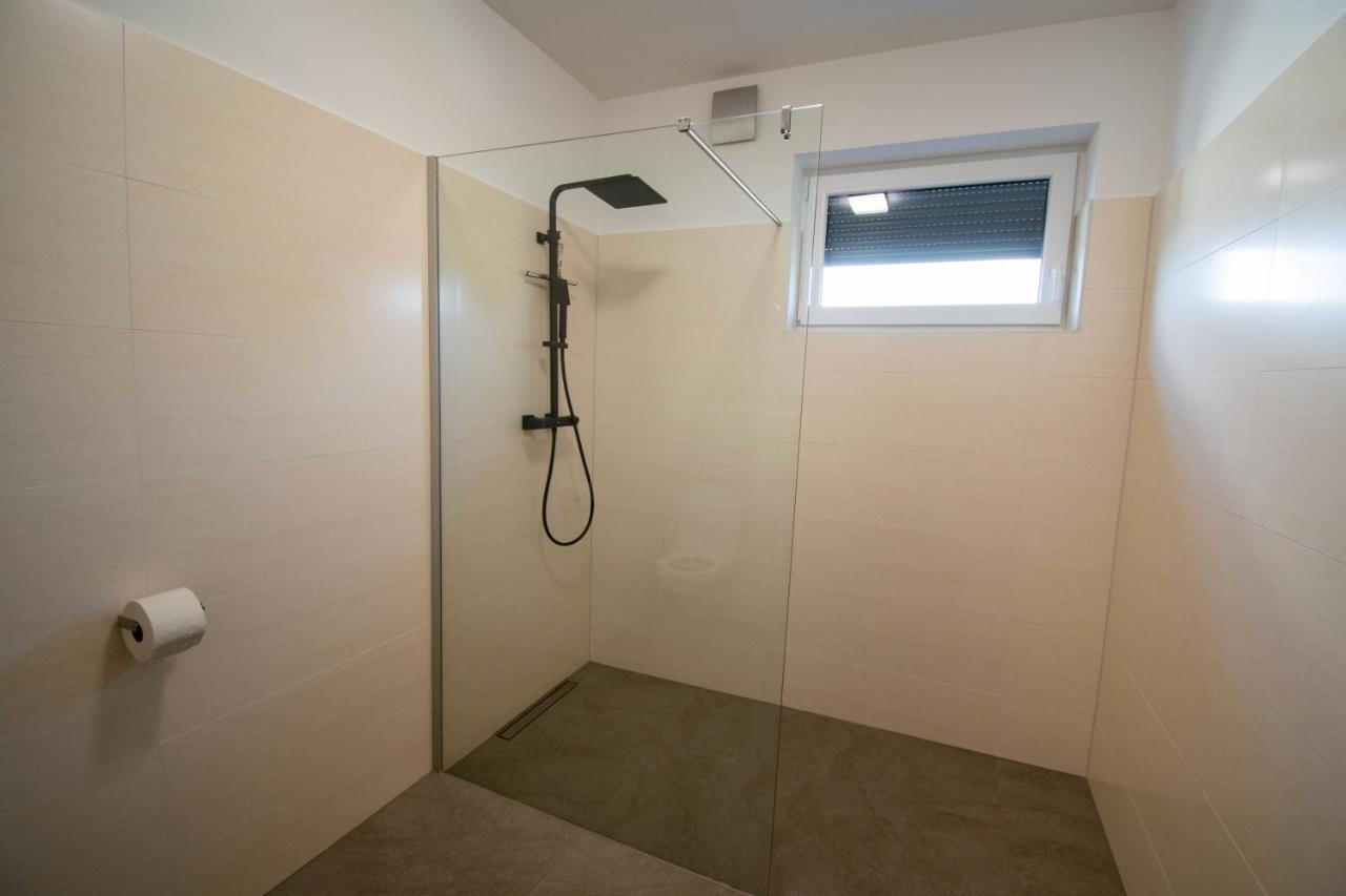 Smart Rooms Вельс Экстерьер фото