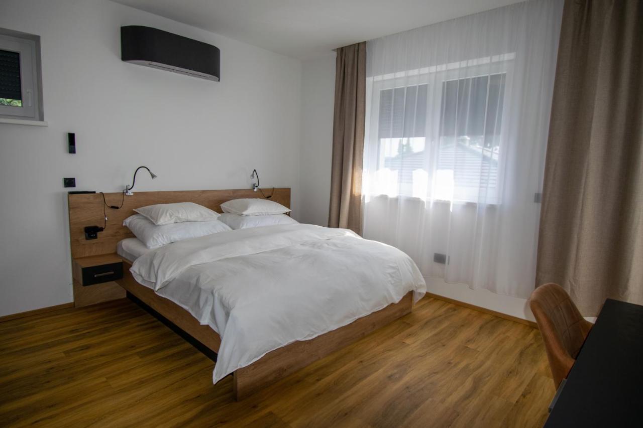 Smart Rooms Вельс Экстерьер фото