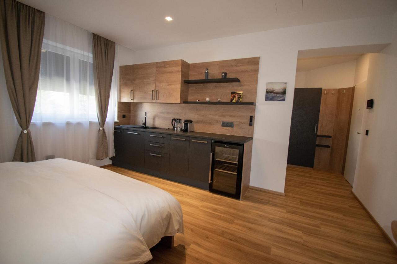 Smart Rooms Вельс Экстерьер фото