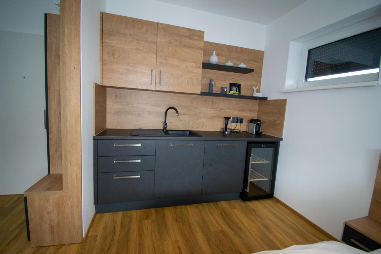 Smart Rooms Вельс Экстерьер фото